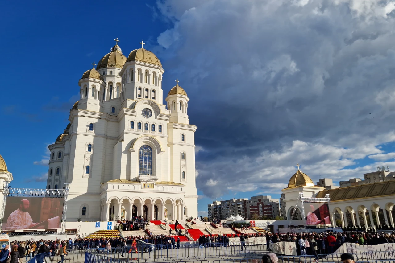 Staats-Kathedrale Bukarest mit APS-Technologie