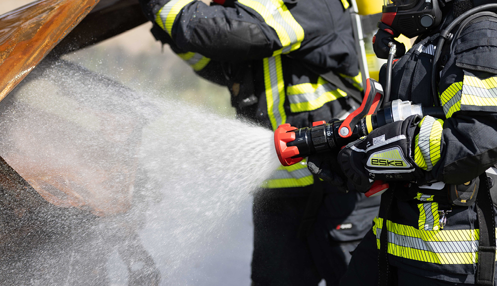 Löschmonitor / Strahlrohr im Einsatz