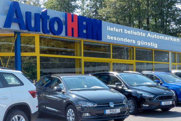 Wartung, Reparatur, Unfallinstandsetzung und Lackierung