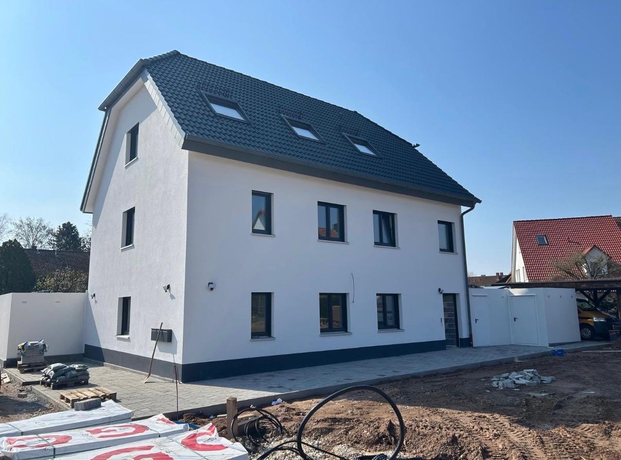 Vorfertigte Wand- und Deckenelemente