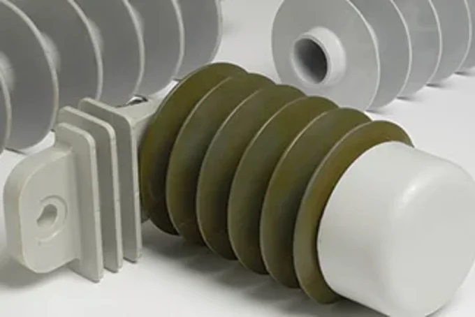 Elektrischer Isolator als Anwendungsbeispiel