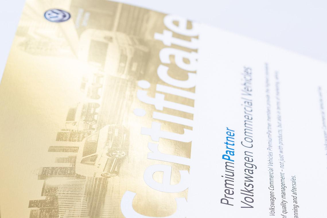 Zertifikat Blau/Silber/Gold