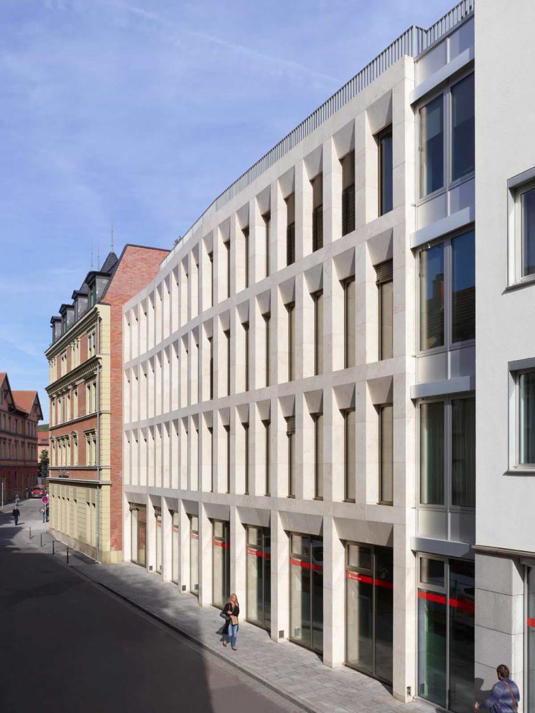 Kreisparkasse Esslingen-Nürtingen – Complete renovation Kronenhof