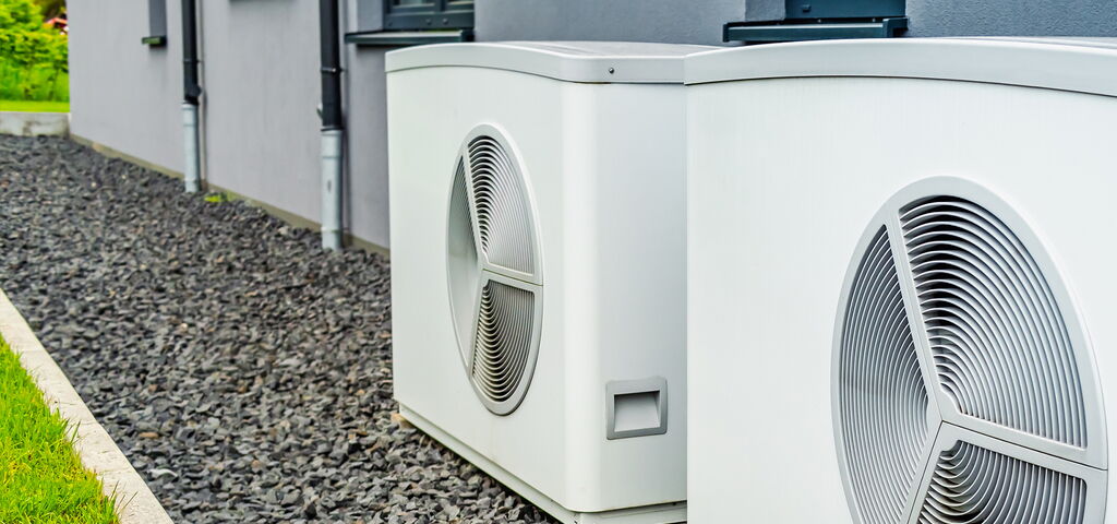 Controllable consumption devices (e.g. heat pump)