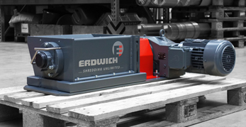 Single-shaft shredder