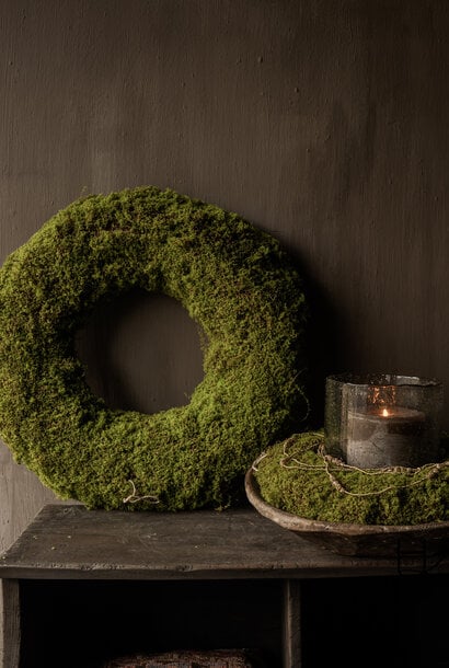 Moss wreath from the Signature Collection