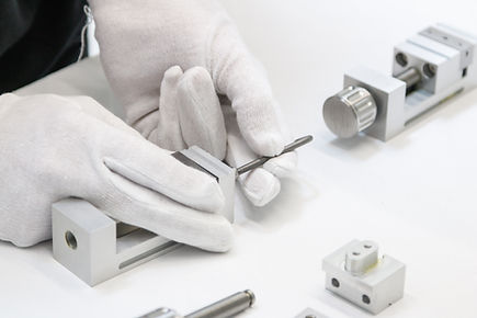 Kleines Präzisionsmetallteil