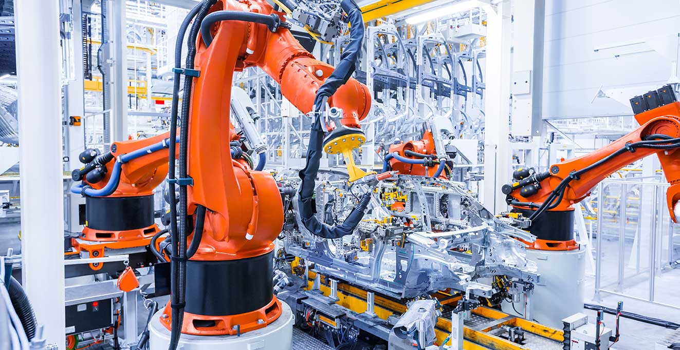 Anlagenbau: Montagevorrichtung Palettendeck mit KUKA-Handling und Stapelvorrichtung