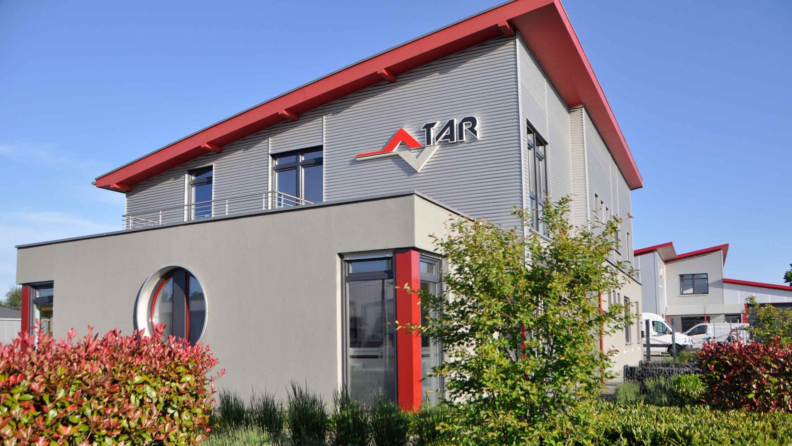 Universale Schraubstation mit 4 Desoutter Schraubeinheiten