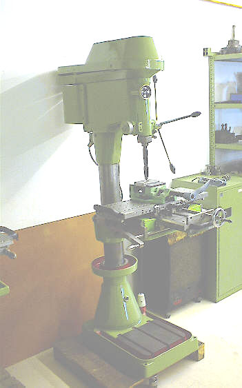 Säulenbohrmaschine Flott SB 23 mit Kühlmittelanlage