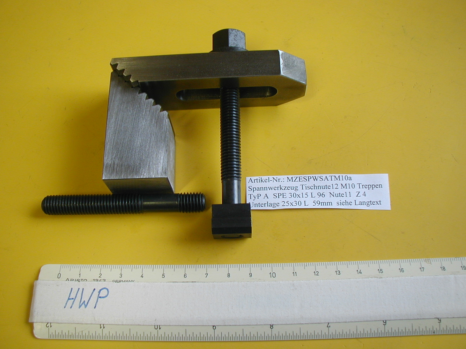 Spannwerkzeug Nute 12, M10, mit Treppenkrallen