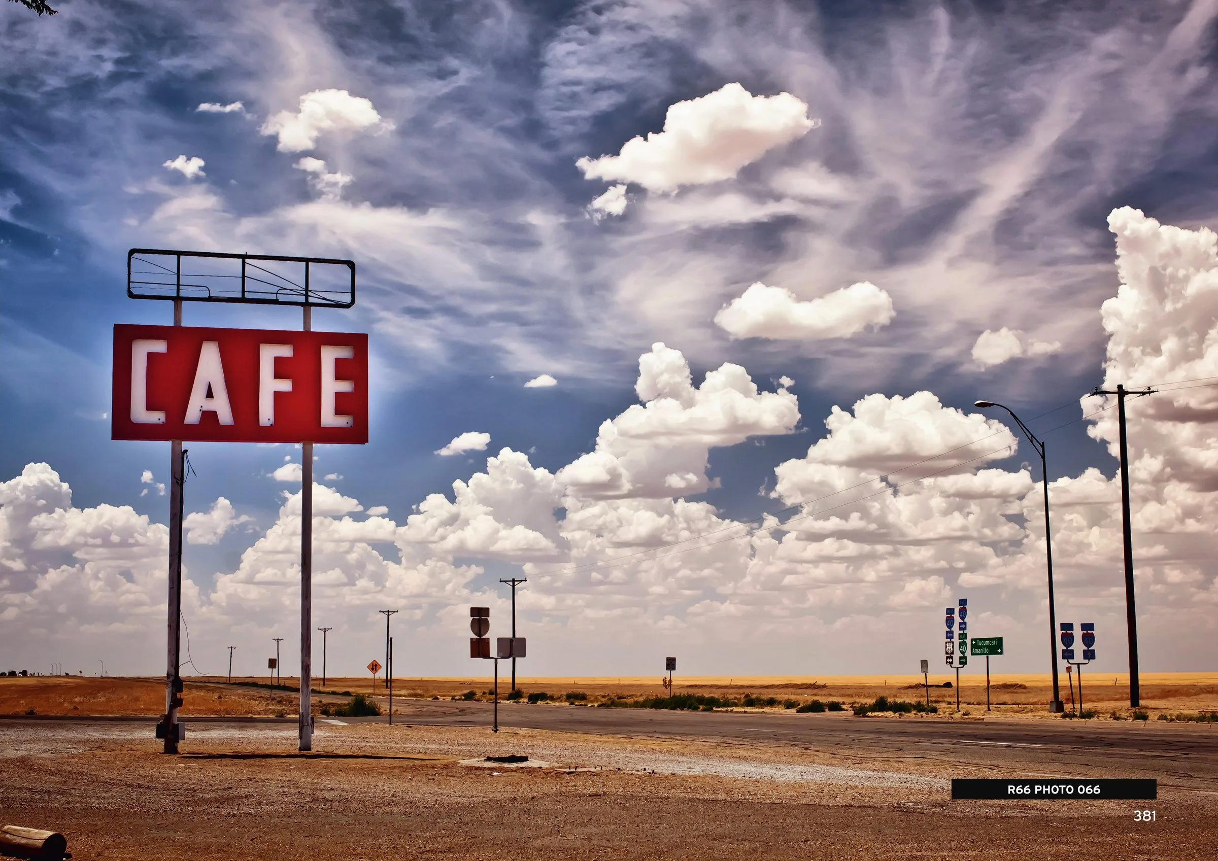 Roadside-Café-Schild
