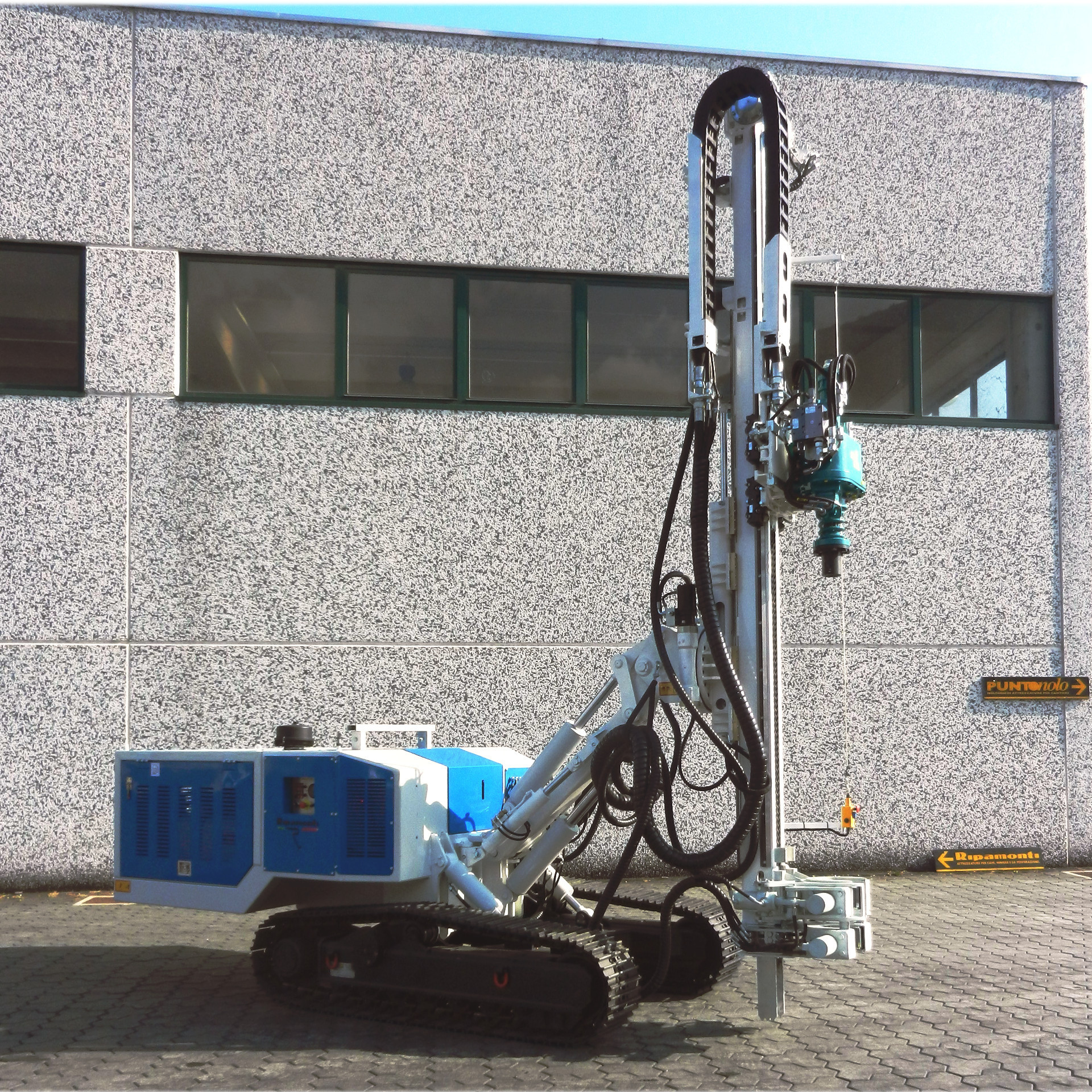 Raupenbohrgerät EAGLE 800