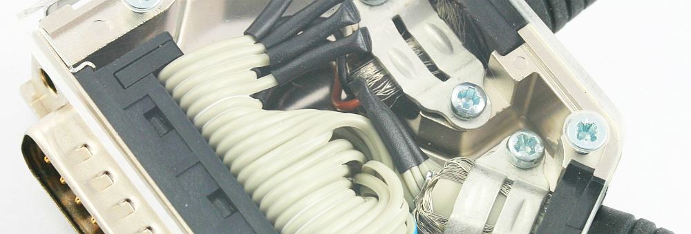 Flachbandkabel und Koax in Kombination