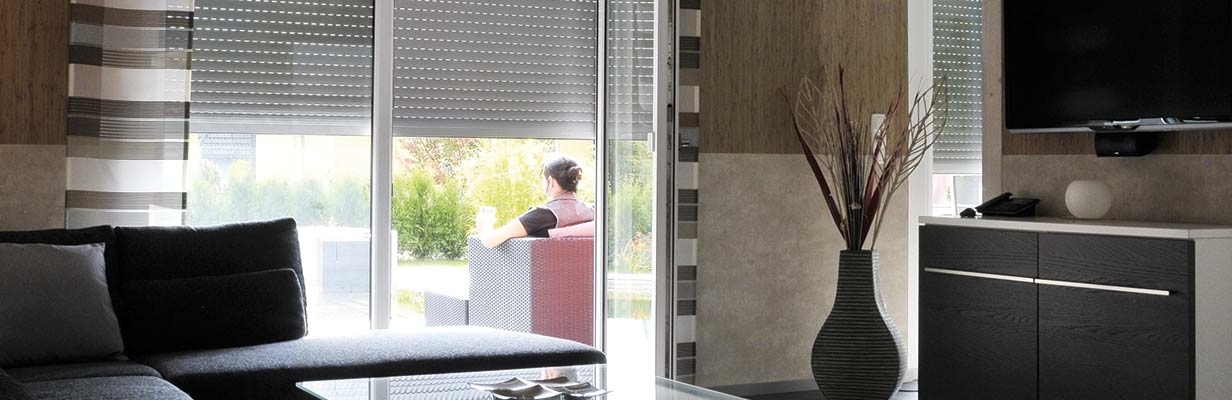 Roller shutter