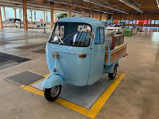 Elektrifizierter Piaggio Ape AD1