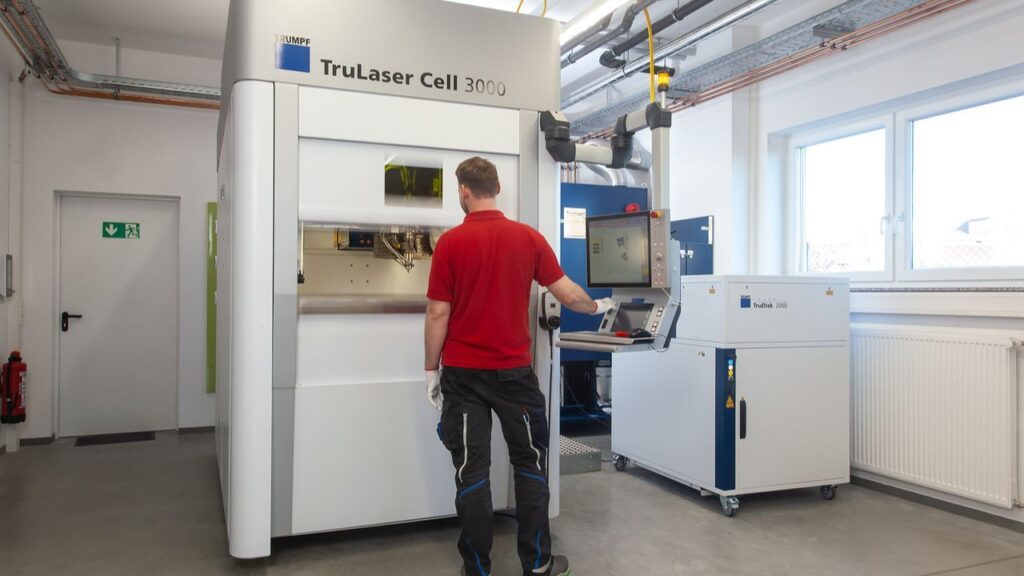 Laserbearbeitung eines Metallbauteils
