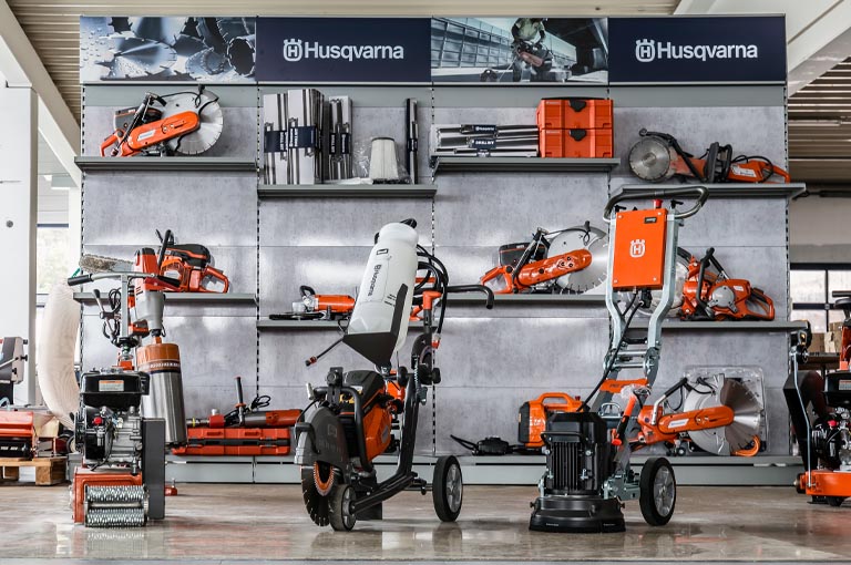Auswahl an Husqvarna Baugeräten