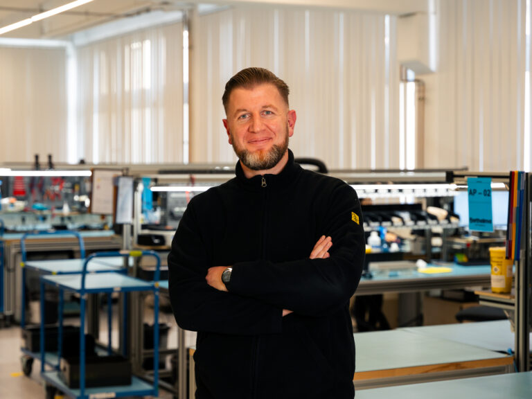 In der Produktion der Leuchtenmanufaktur
