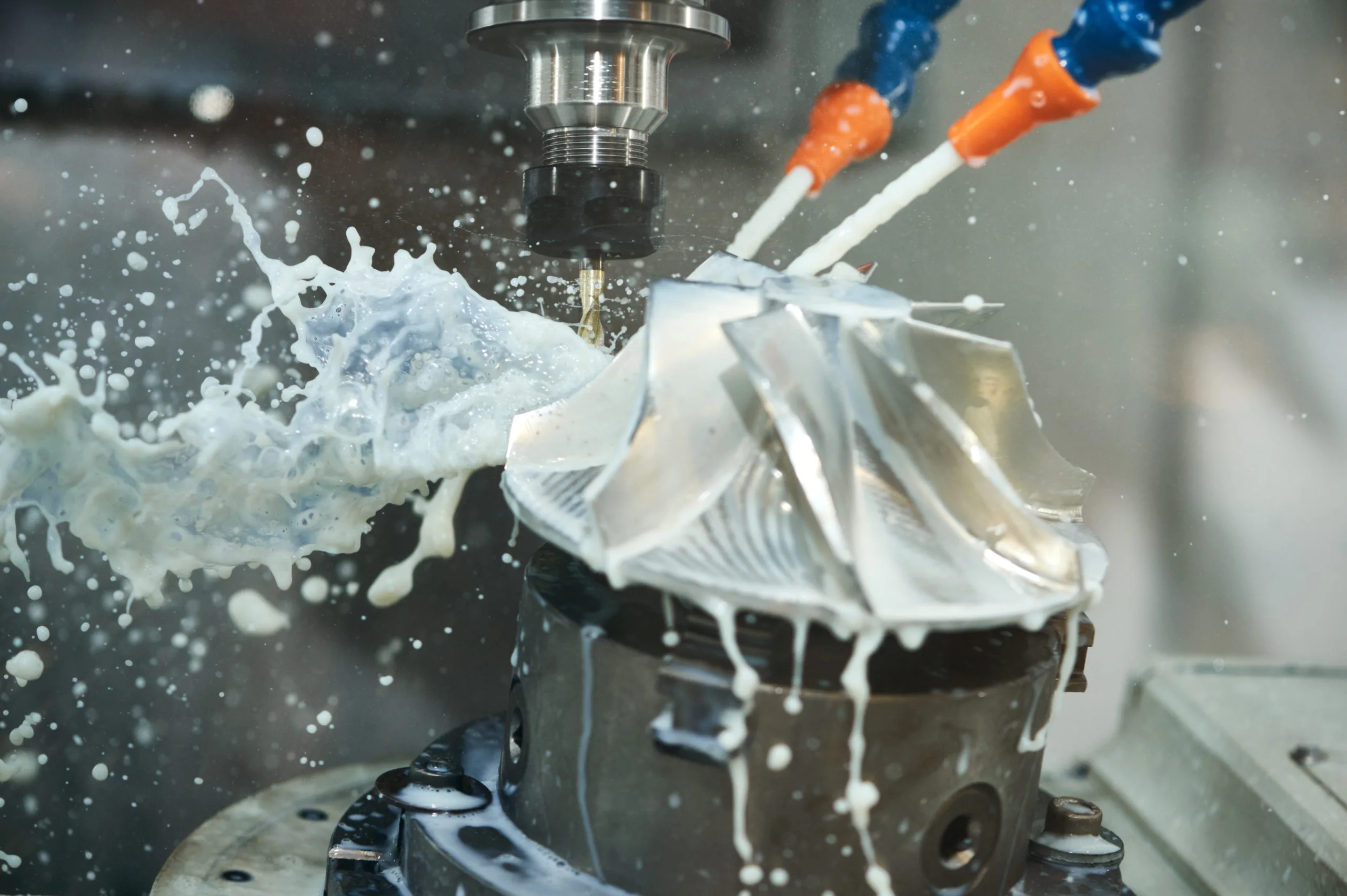Industrielle Fertigung – Schmierung und Reinigung