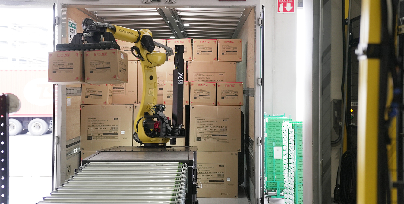 RockyOne automatisiert die Containerentladung bei NITORI
