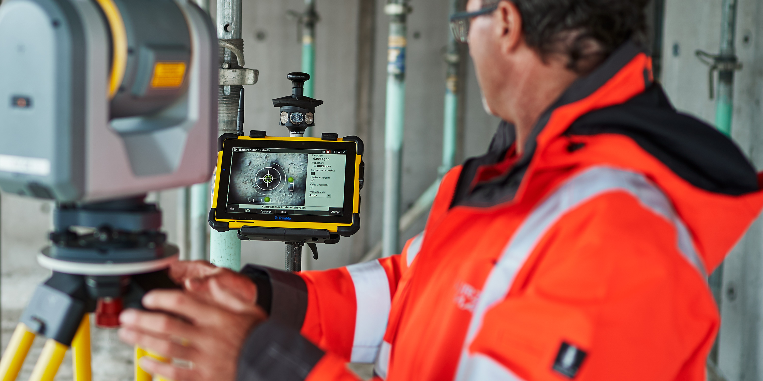 Ingenieurvermessung mit Tachymeter im Rohbau