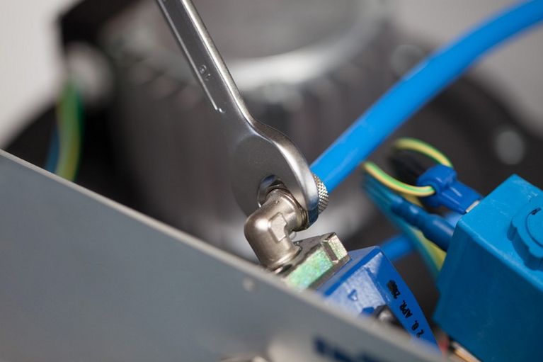 System technology – maintenance of shot peening systems