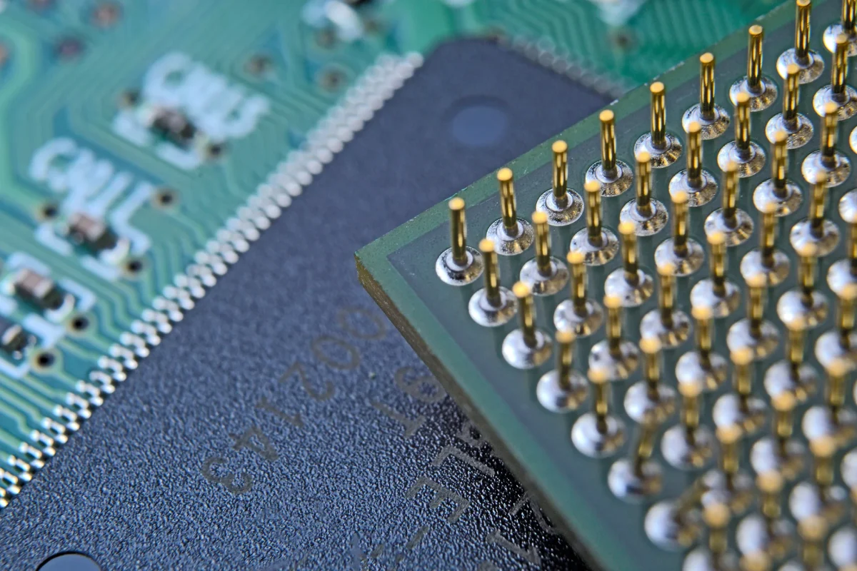 Lunkerreduziertes Dampfphasenlöten elektronischer Baugruppen