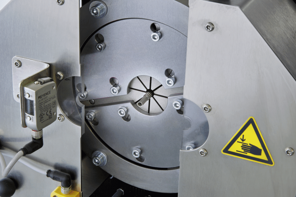 Rundknetmaschine mit eingespanntem Werkstück