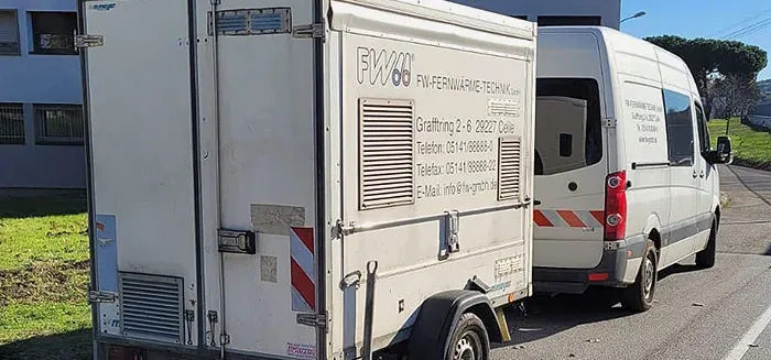 Evakuierung und Dichtheitsprüfung von Stahlmantelrohrsystemen