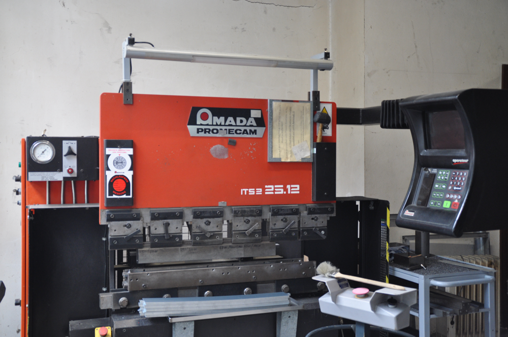 Abkantpresse 1250 mm, 25 t