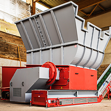 Single-shaft shredder AZR 600–800 S (wood chipper)