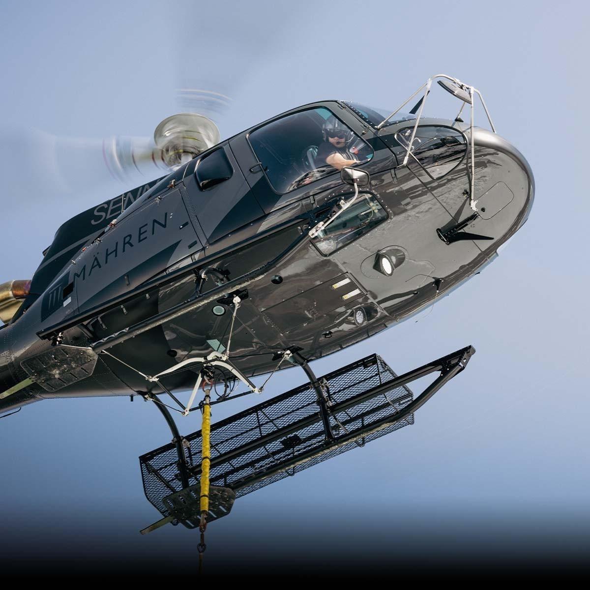 Transportflug mit SENNAIR Helikopter