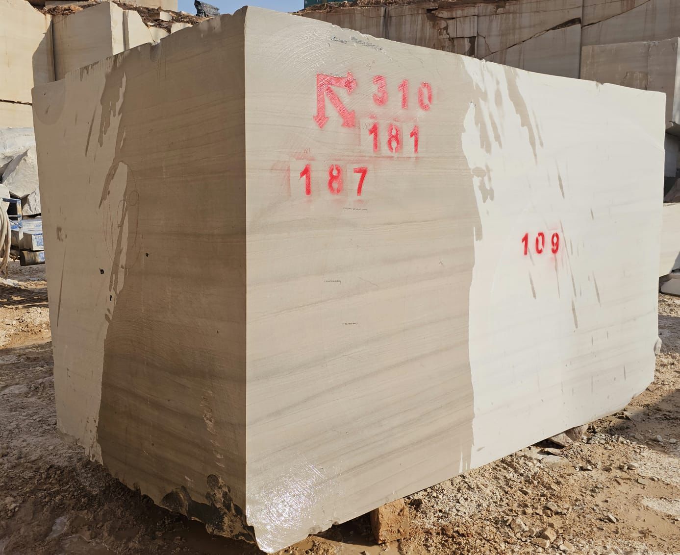 Exclusive Quarries – Fertigung