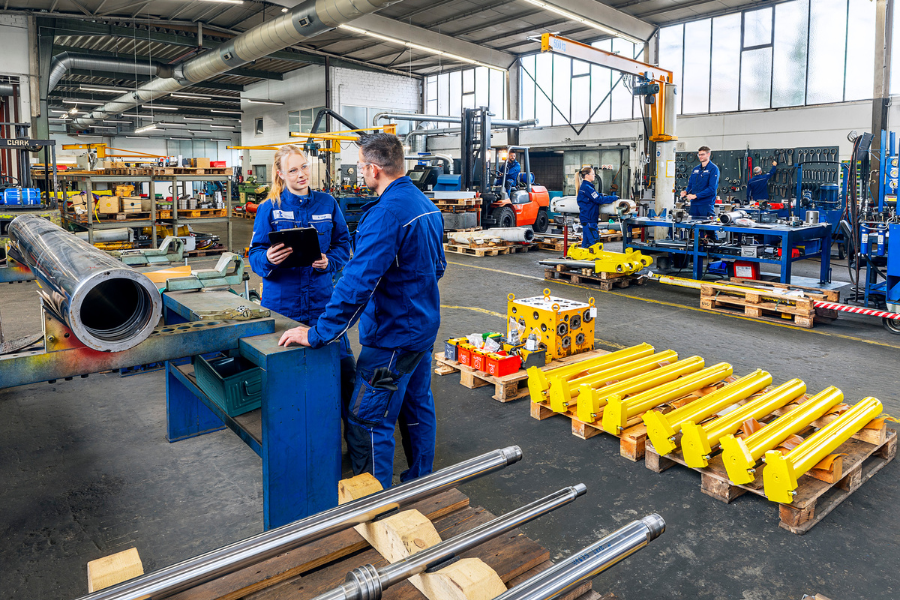Instandgesetzte Hydraulikkomponenten