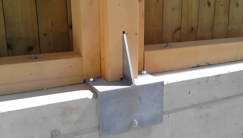 Holzbau-Anschlüsse