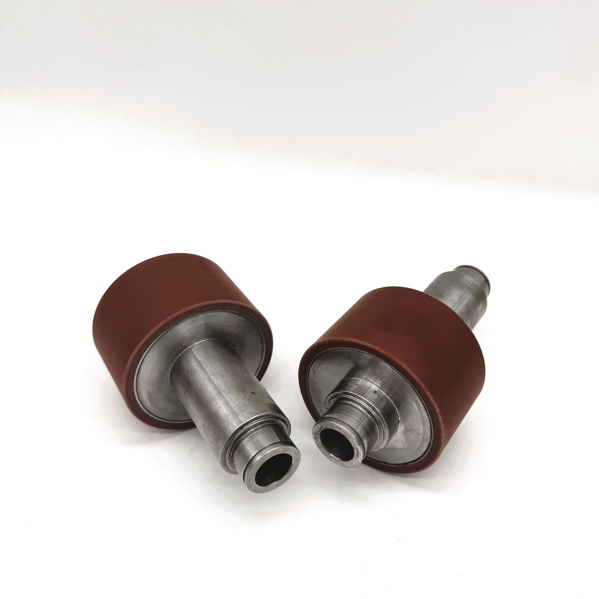 Rollers of a sheet profiling machine with renewed PU coating