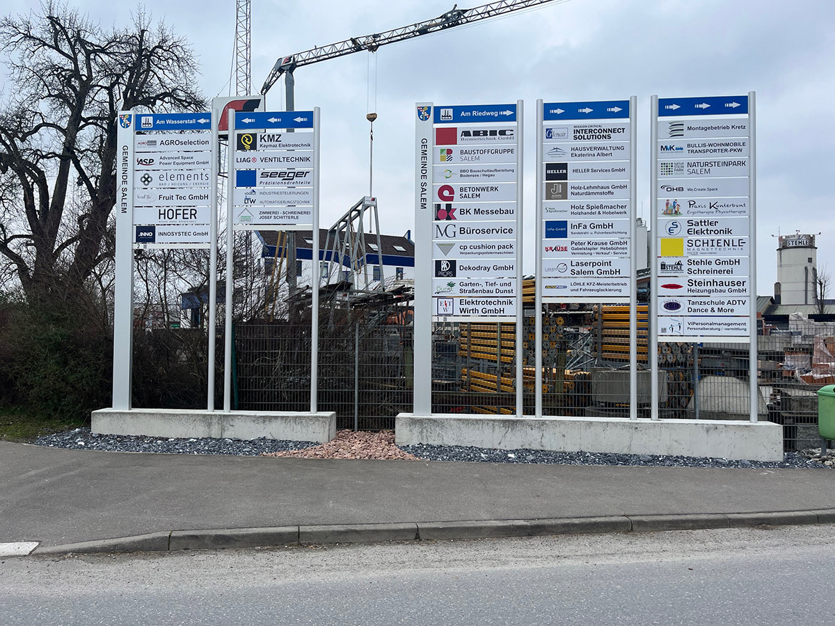 Gewerbegebiets-Leitsystem Gemeinde 88682 Salem