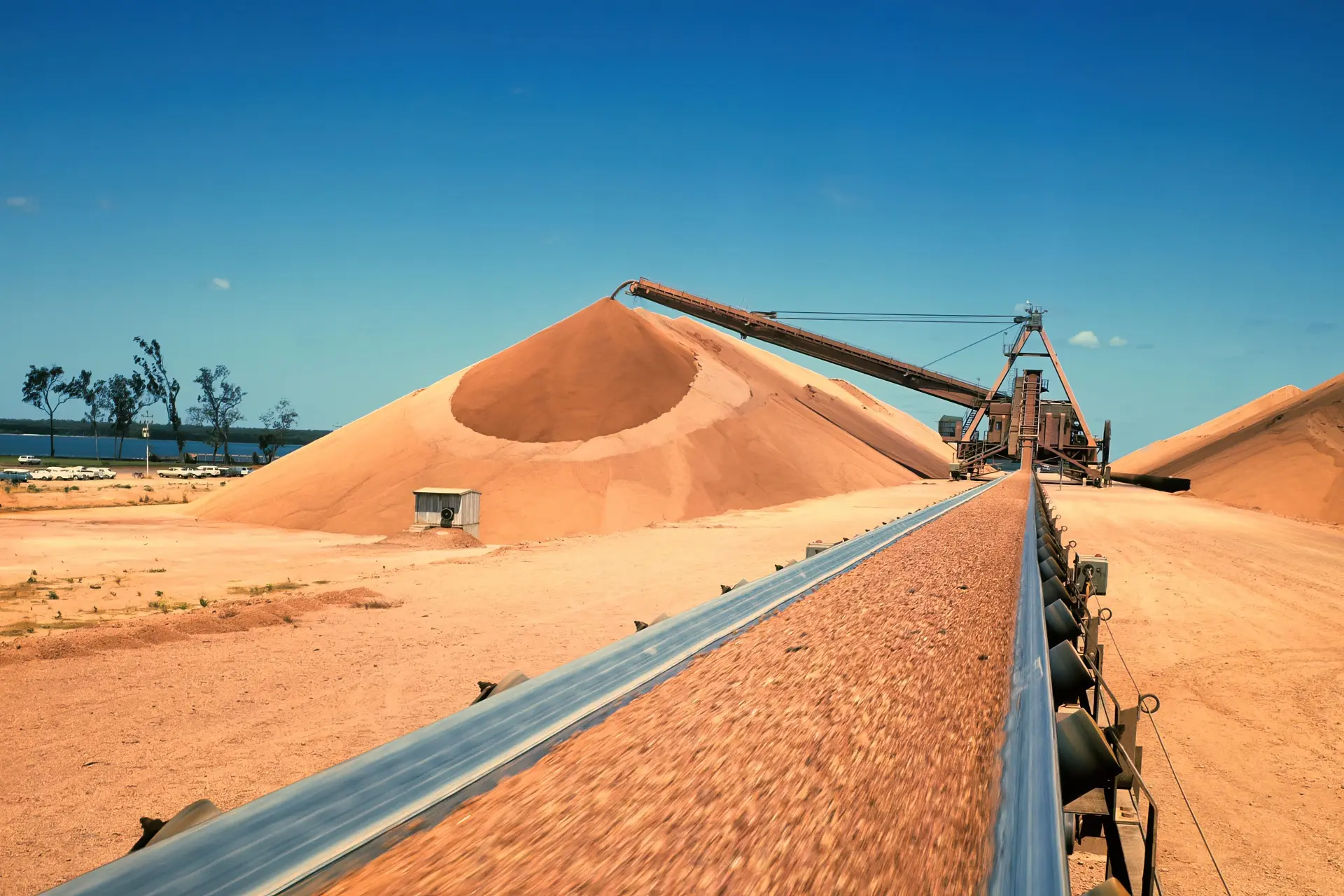 Conveyor and crane application in mining