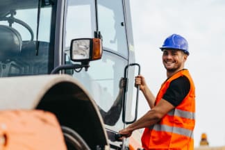 Scheiben für Forst- und Baumaschinen