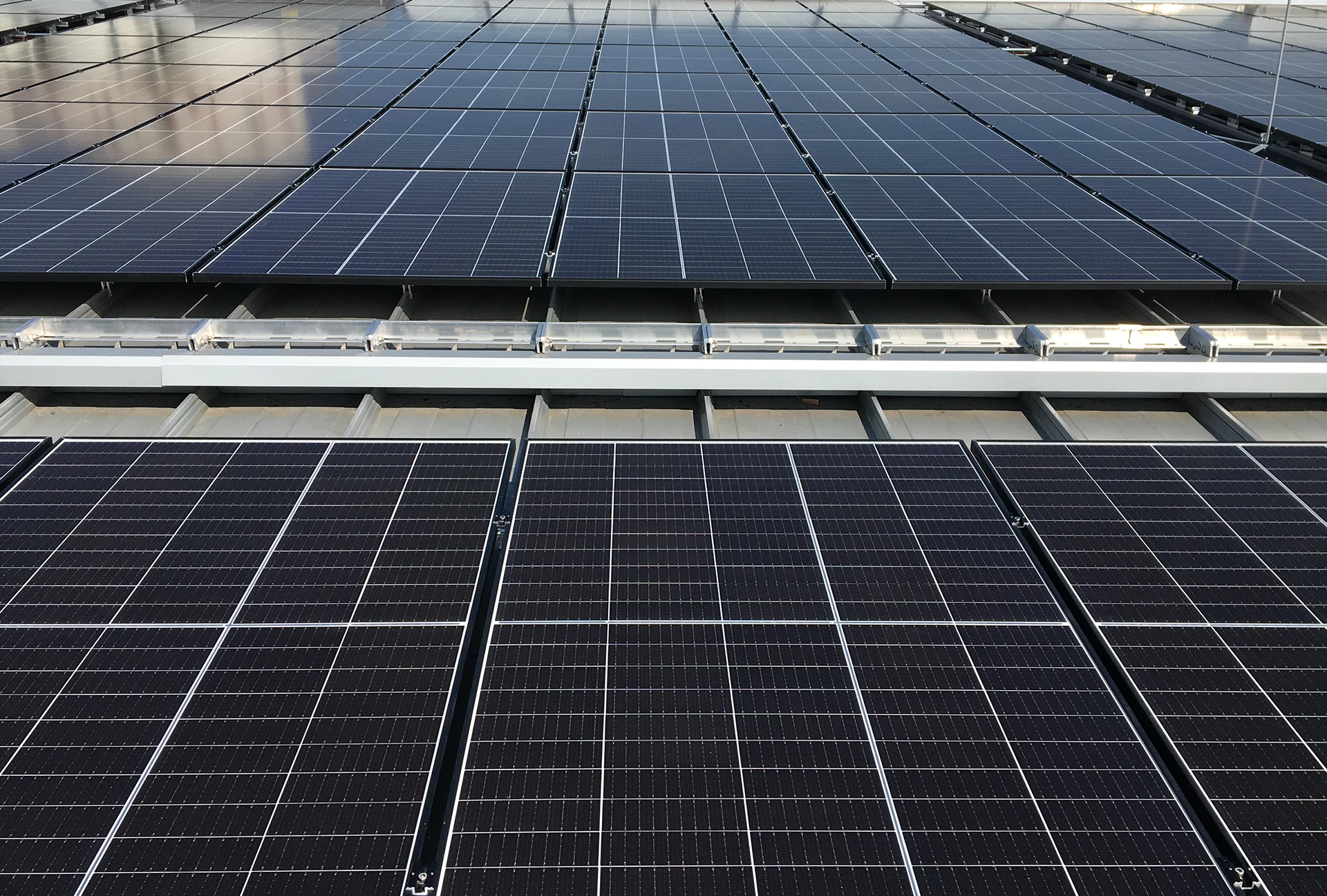 Metalldach-PV-Montagesystem