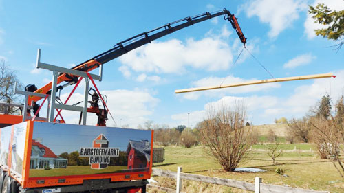 Kranentladung mit Hochkran-LKW