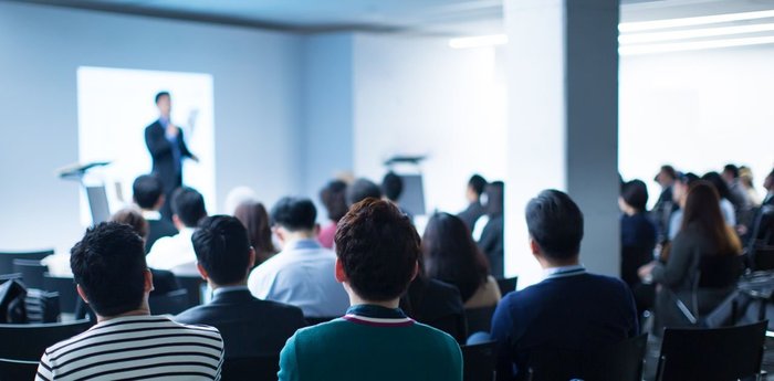 Schulungen und Technik-Workshops im hauseigenen Schulungsraum