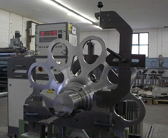 Rotor-Wuchten auf SCHENCK-Auswuchtmaschine