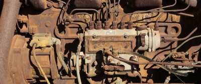 Engine service and engine metalworking