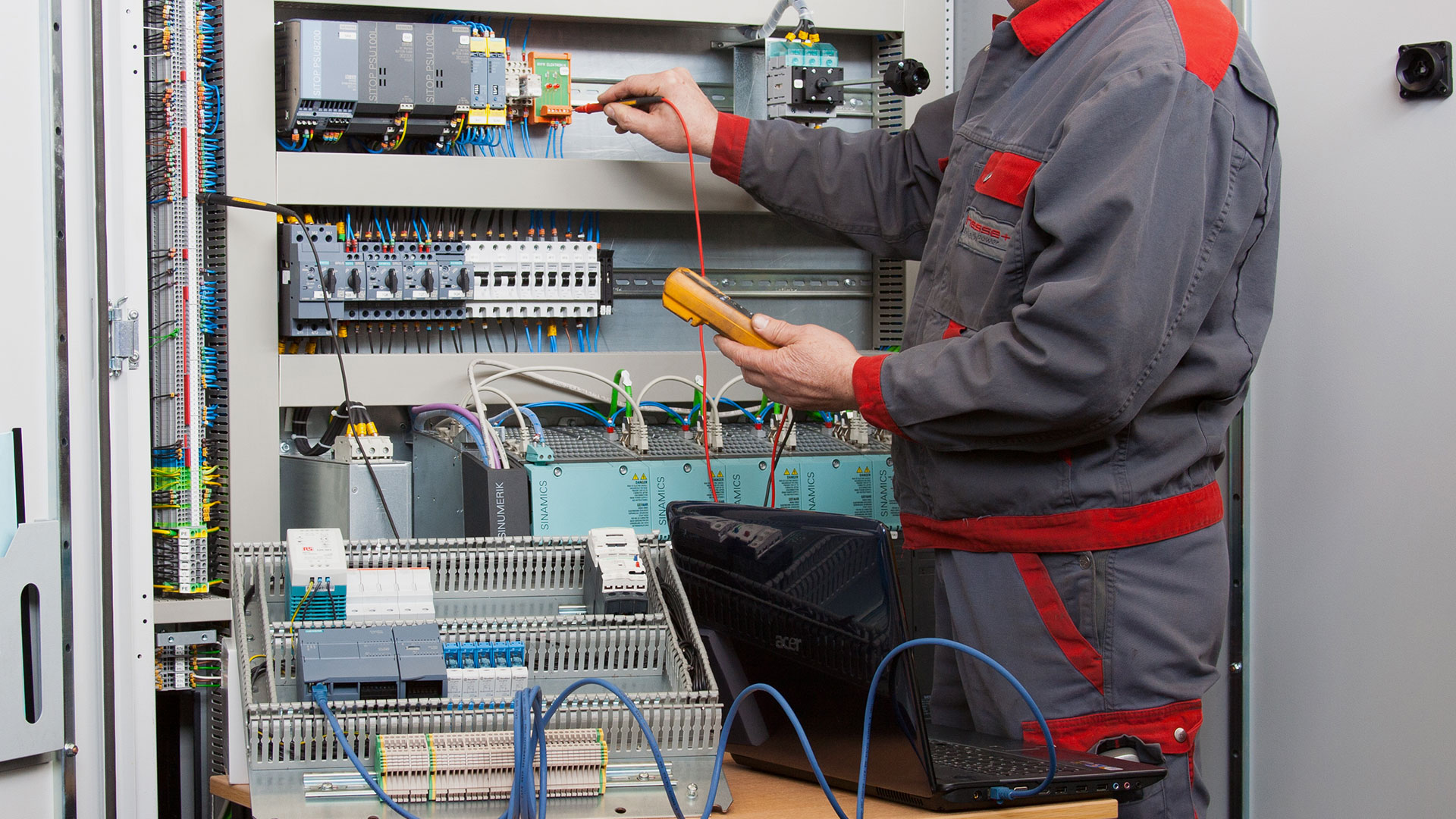Service durch eigenes geschultes Personal