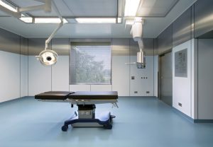 Klinik-Ausbau