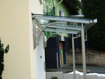 Überdachungen und Carports
