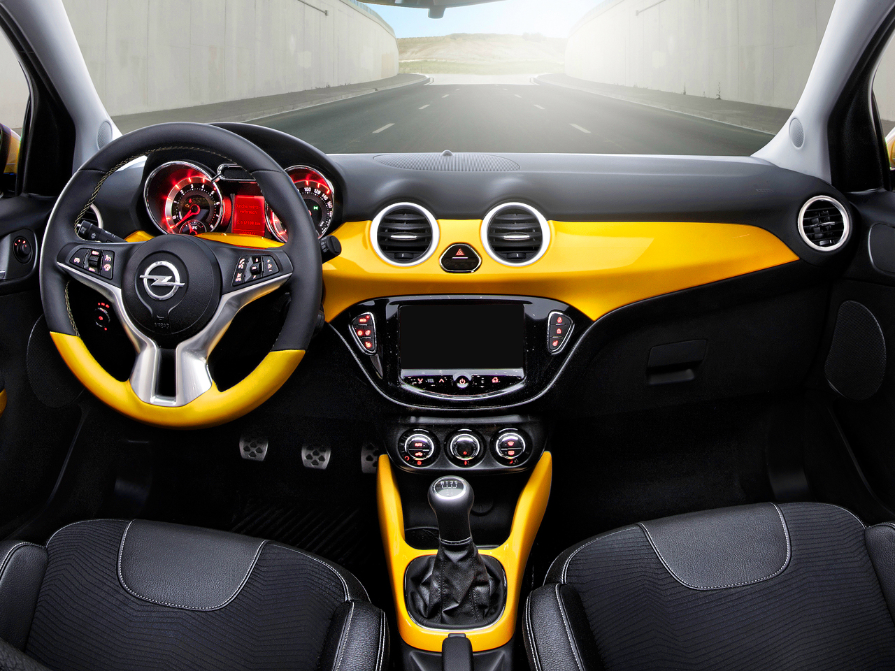 Opel Adam (2012)