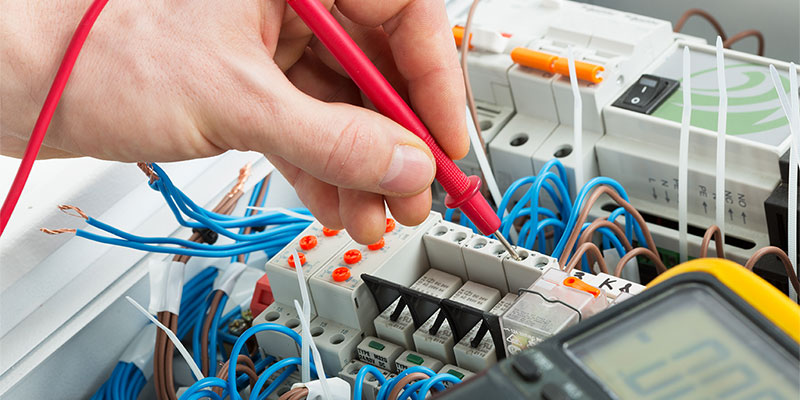 Elektroinstallation und Bussysteme
